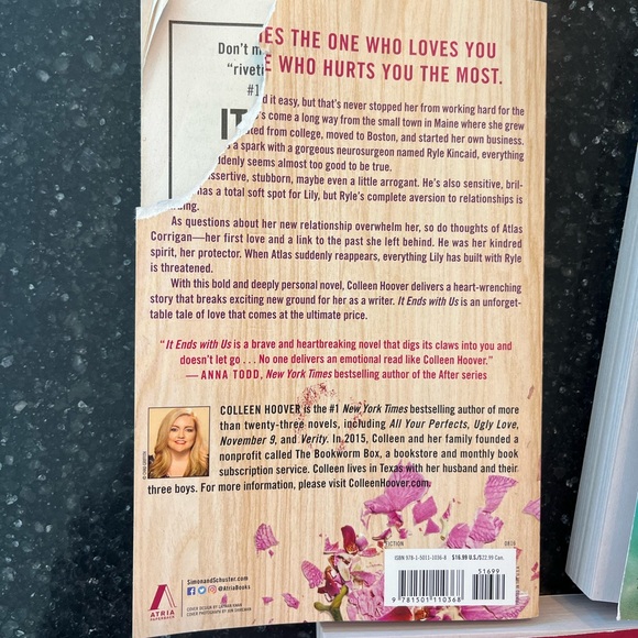 Colleen Hoover Books (3) - Picture 5 of 6